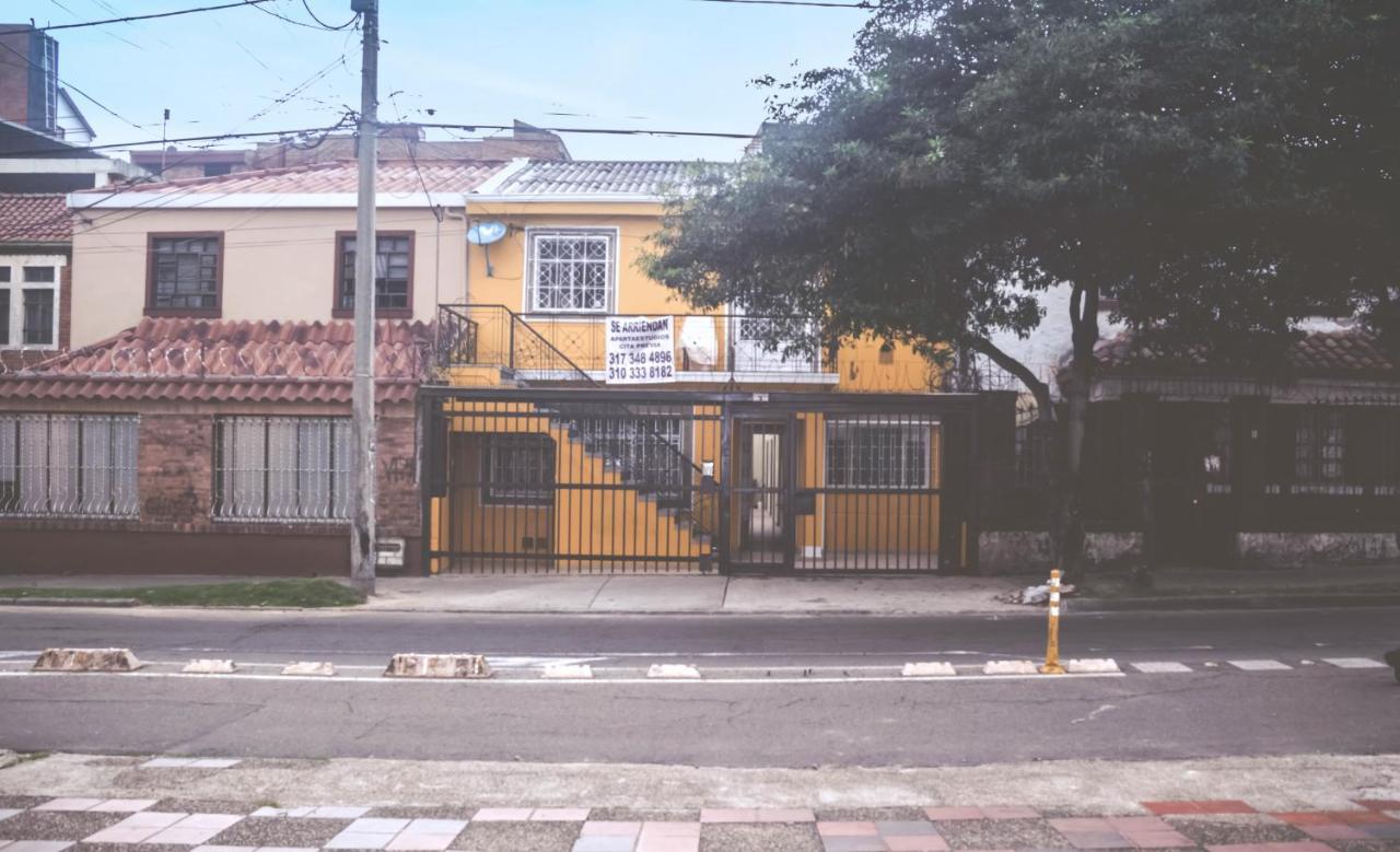 Hermosos Apartaestudios Con Wifi Bogotá Esterno foto